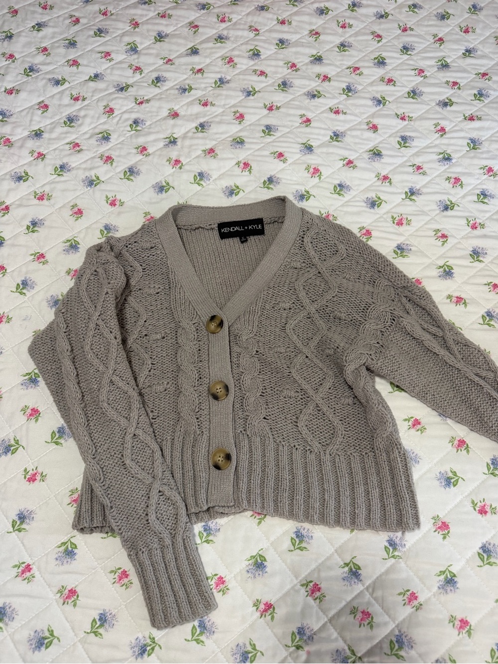 Kendall + Kylie knitted sweater size small